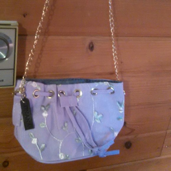 Faux Leather Embroidered Handbag - Picture 4 of 16